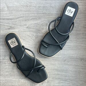NWOT DV Dolce Vita Black Strappy “Milany” Sandals - Women’s Size 6.5
